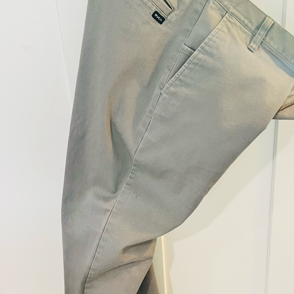 Men's Gray Pants